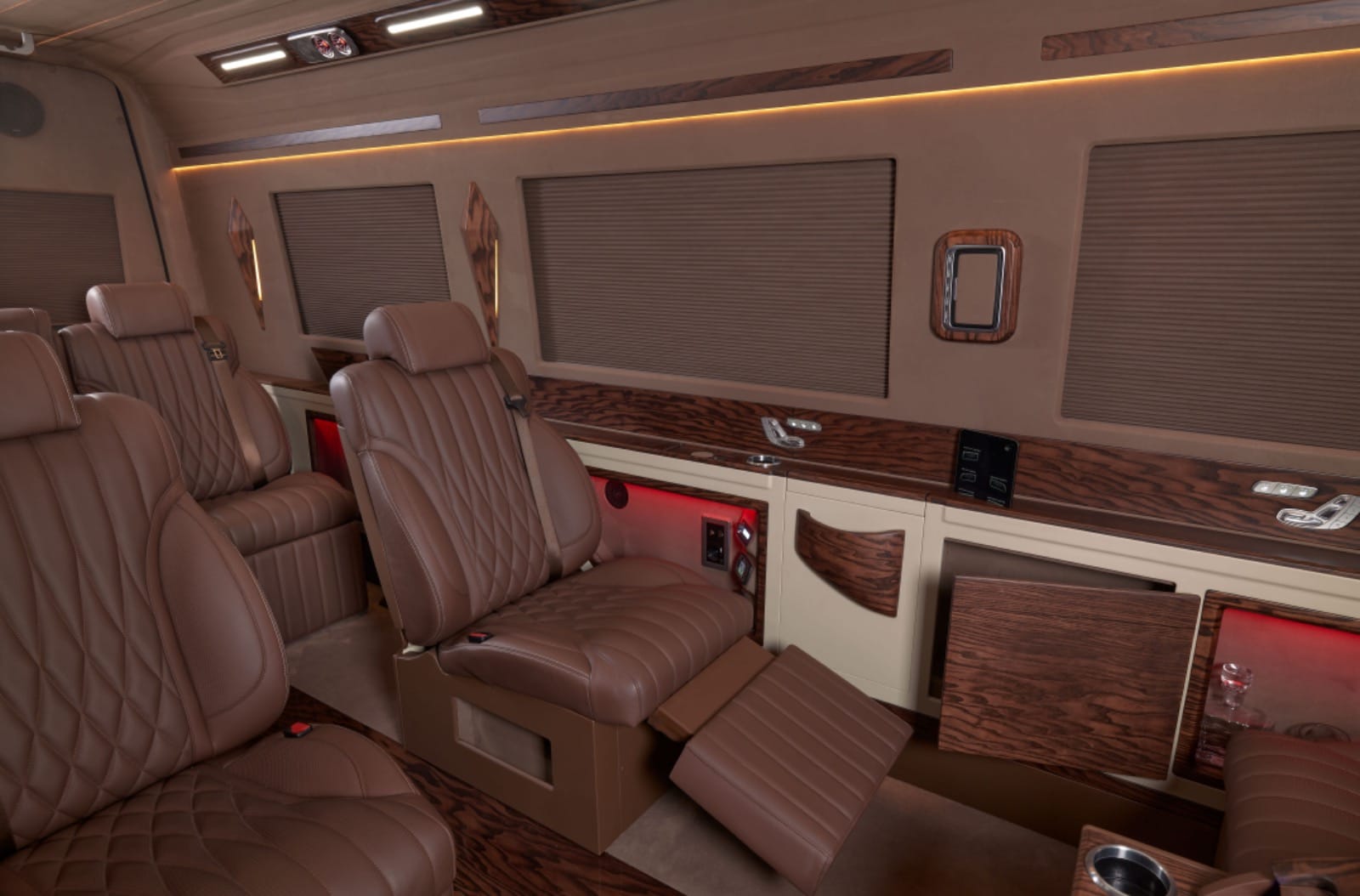 Mercedes Sprinter 9+1 küçük görsel 6